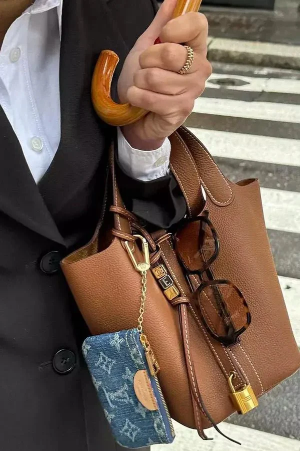 Amber Tote - Image 5