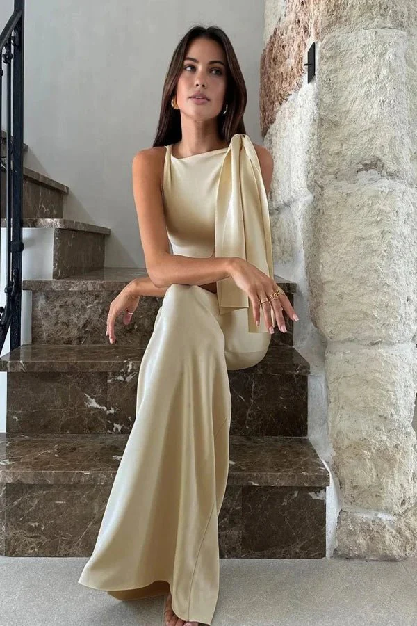 Reese Knot Maxi Dress - Image 3